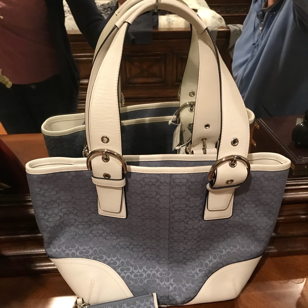 Coach handbag